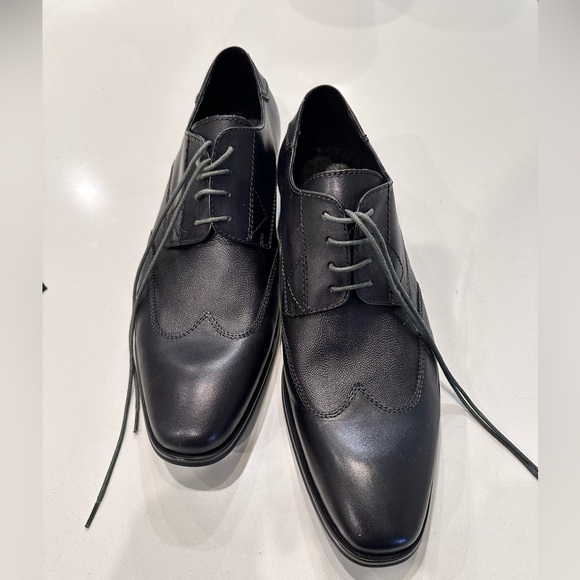 Kenneth Cole Classic Black Men's Dress Shoes - Picture 1 of 4